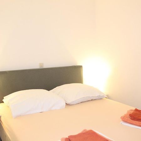 Apartment Bajuti Primošten Eksteriør billede